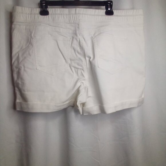 Time And Tru Shorts Women XXL 20 Relaxed Fit Cuff Hem White - Picture 3 of 15